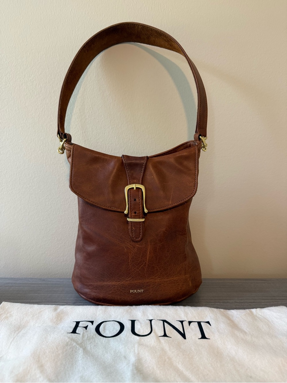 FOUNT - The Arlington Shoulder Bag - Hazelnut